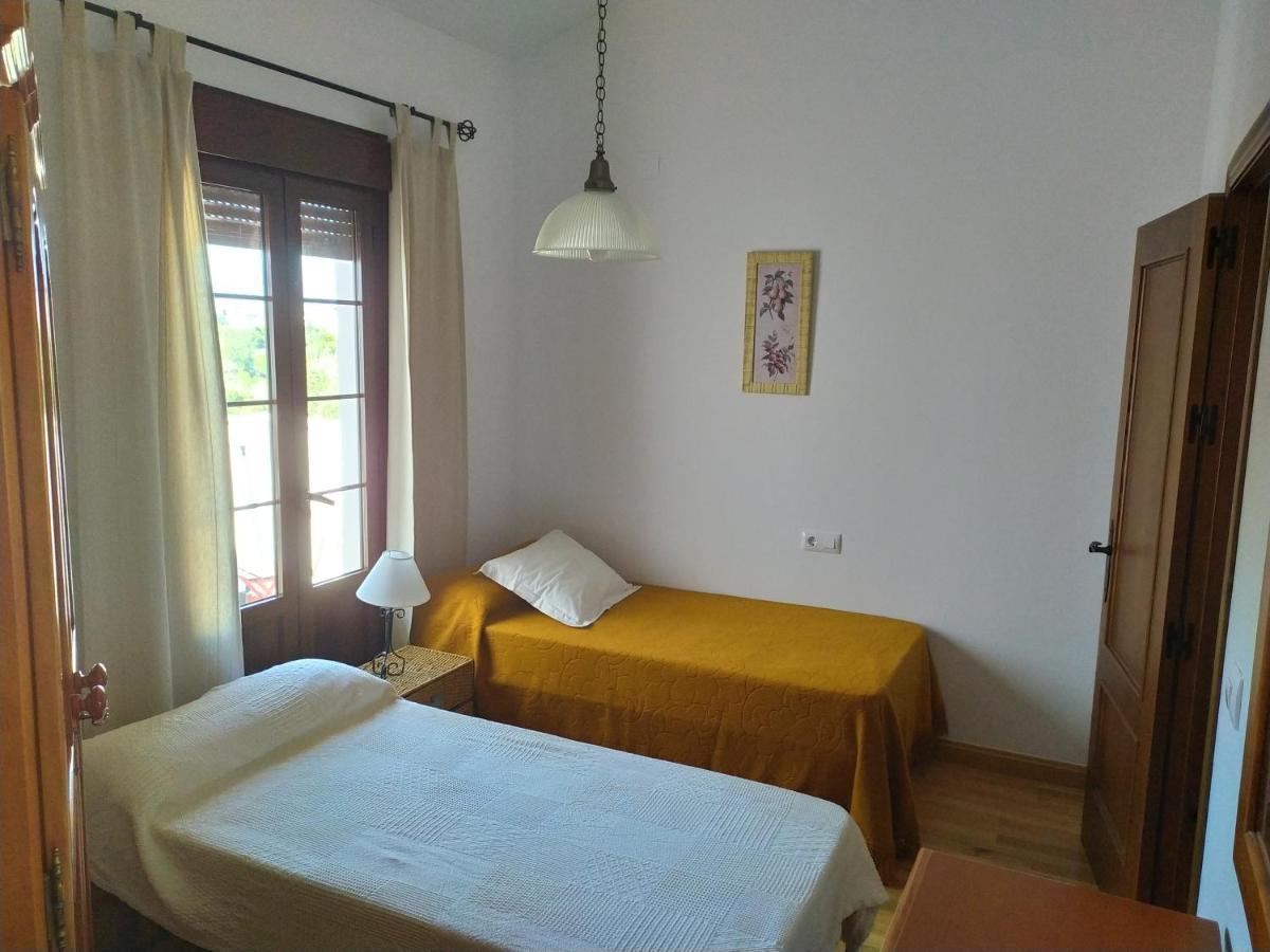 Vivienda Majaceite Apartment El Bosque Luaran gambar
